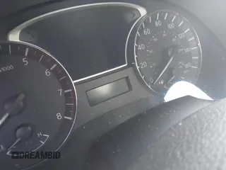 2015 Nissan Altima SV z VIN 1N4AL3AP7FC226879, wystawiony jako IAAI lot #41528365 z przebiegiem Nie podano mil oraz . Historia ofert i sprzedaży dostępna na DreamBid. Obrazek 7.