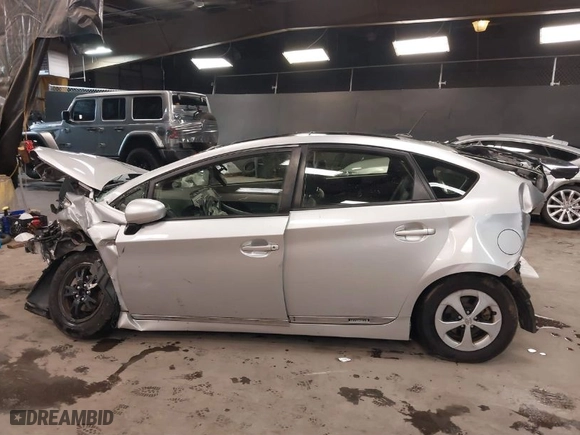 2012 Toyota Prius One with VIN JTDKN3DU2C1585378, listed as a IAAI auction lot 41306612 with NaN miles. Bid and sale history available at carsss.com. Image 14.