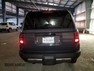 2025 Toyota Land Cruiser 1958 Edition z VIN JTEABFAJ9S5009516, wystawiony jako Copart lot #84344374 z przebiegiem 45 mil mil oraz Szkoda całkowita • Salvage title. Historia ofert i sprzedaży dostępna na DreamBid. Obrazek 6.