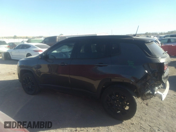 2022 Jeep Compass Latitude with VIN 3C4NJDBBXNT166223, listed as a IAAI auction lot 40627801 with 30,340 mi miles and . Bid and sale history available at DreamBid. Image 15.