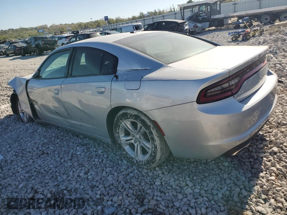2020 Dodge Charger SXT with VIN 2C3CDXBG8LH189215, listed as a Copart auction lot 73760474 with 32,956 mi miles and Salvage Title. Bid and sale history available at carsss.com. Image 2.