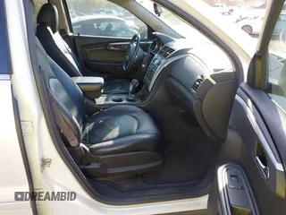 2011 Chevrolet Traverse 1LT z VIN 1GNKRGED8BJ378252, wystawiony jako IAAI lot #42055050 z przebiegiem 232 840 mil mil oraz . Historia ofert i sprzedaży dostępna na DreamBid. Obrazek 5.
