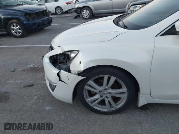 2015 Nissan Altima SL with VIN 1N4BL3AP0FC141421, listed as a IAAI auction lot 40999595 with 175,437 mi miles and . Bid and sale history available at DreamBid. Image 17.