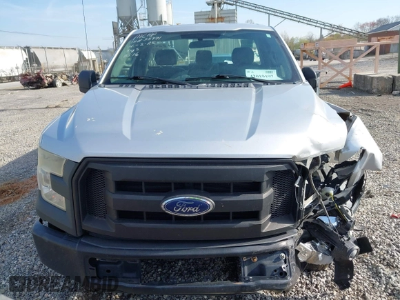 2015 Ford F-150 XL with VIN 1FTMF1C82FKD85016, listed as a IAAI auction lot 42019197 with 63,986 mi miles and . Bid and sale history available at DreamBid. Image 12.
