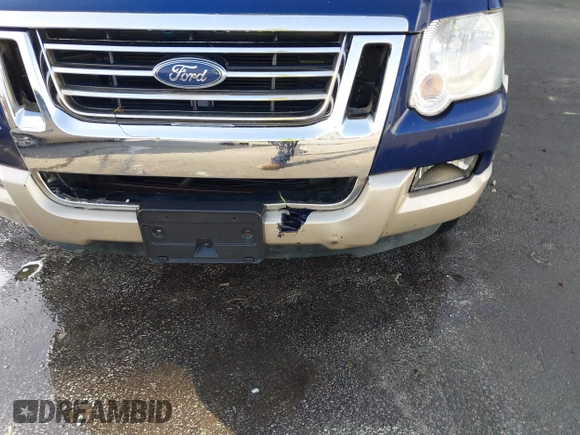 2006 Ford Explorer Eddie Bauer with VIN 1FMEU74E56UA77582, listed as a IAAI auction lot 41846582 with 231,160 mi miles. Bid and sale history available at carsss.com. Image 6.