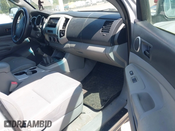 2008 Toyota Tacoma with VIN 5TEUU42N78Z517345, listed as a IAAI auction lot 42036113 with 247,880 mi miles and . Bid and sale history available at carsss.com. Image 5.