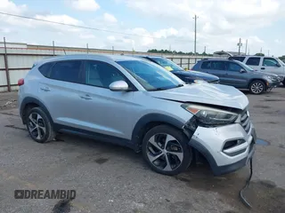 2016 Hyundai Tucson Limited with VIN KM8J33A25GU268621, listed as a IAAI auction lot 42417076 with 124,475 mi miles and . Bid and sale history available at DreamBid. Image 1.