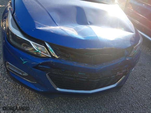 2017 Chevrolet Cruze LT with VIN 1G1BE5SM5H7276404, listed as a IAAI auction lot 41393665 with 75,604 mi miles. Bid and sale history available at carsss.com. Image 6.