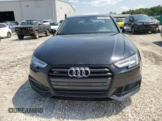 2018 Audi S4 Prestige with VIN WAUC4AF43JA142305, listed as a Copart auction lot 65194924 with 69,485 mi miles and Non Repairable. Bid and sale history available at carsss.com. Image 5.