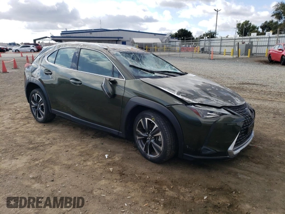2021 Lexus UX 200 with VIN JTHX3JBH8M2036140, listed as a Copart auction lot 70534384 with 9,872 mi miles and Salvage title. Bid and sale history available at DreamBid. Image 4.