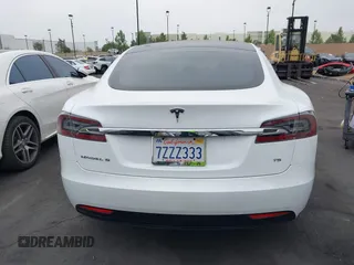 2017 Tesla Model S 60 with VIN 5YJSA1E19HF189578, listed as a IAAI auction lot 42374977 with 40,844 mi miles and . Bid and sale history available at DreamBid. Image 17.