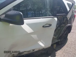 2016 Ford Police Interceptor Utility z VIN 1FM5K8AR3GGB36826, wystawiony jako IAAI lot #42177474 z przebiegiem 65 464 mil mil oraz . Historia ofert i sprzedaży dostępna na DreamBid. Obrazek 6.