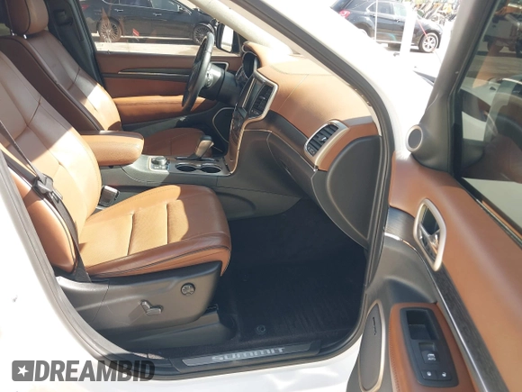 2016 Jeep Grand Cherokee Summit с VIN 1C4RJFJG4GC319185, выставлен на аукционе IAAI как лот 42287615 с пробегом 101 757 миль миль и . История ставок и продаж доступна на DreamBid. Изображение 5.