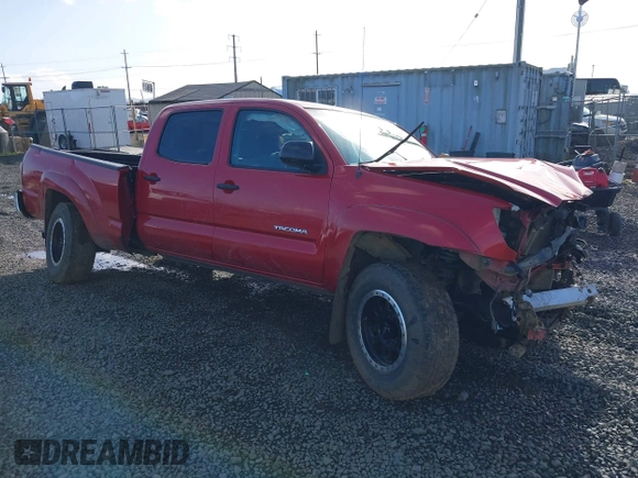 2015 Toyota Tacoma with VIN 3TMMU4FN1FM077045, listed as a IAAI auction lot 41670552 with 118,983 mi miles and . Bid and sale history available at DreamBid. Image 1.