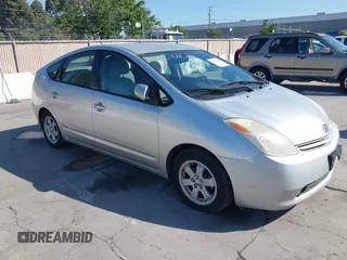 2005 Toyota Prius with VIN JTDKB20U253040216, listed as a IAAI auction lot 42142428 with 292,772 mi miles. Bid and sale history available at carsss.com. Image 1.