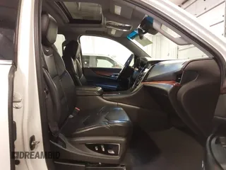 2015 Cadillac Escalade Premium z VIN 1GYS4CKJ8FR208128, wystawiony jako IAAI lot #41908785 z przebiegiem 164 598 mil mil oraz . Historia ofert i sprzedaży dostępna na DreamBid. Obrazek 5.
