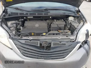 2012 Toyota Sienna LE AAS with VIN 5TDKK3DC0CS192952, listed as a IAAI auction lot 41694554 with 179,277 mi miles. Bid and sale history available at carsss.com. Image 10.