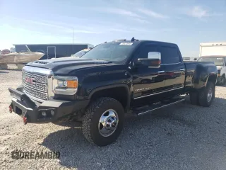 2018 GMC Sierra 3500HD Denali z VIN 1GT42YEY6JF115211, wystawiony jako Copart lot #78333694 z przebiegiem 178 170 mil mil oraz Tytuł czysty. Historia ofert i sprzedaży dostępna na DreamBid. Obrazek 1.