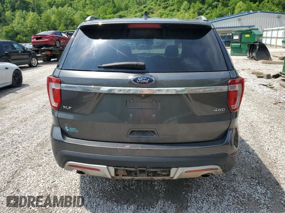 2017 Ford Explorer XLT с VIN 1FM5K8D88HGE21901, выставлен на аукционе Copart как лот 57137165 с пробегом 172 662 миль миль и Списание • Salvage title. История ставок и продаж доступна на DreamBid. Изображение 6.