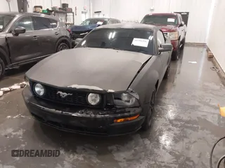 2006 Ford Mustang Standard with VIN 1ZVHT84N365266135, listed as a IAAI auction lot 41751256 with 135,621 mi miles and . Bid and sale history available at carsss.com. Image 6.