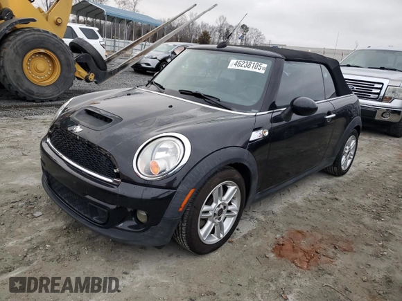 2012 MINI Convertible S z VIN WMWZP3C59CT250929, wystawiony jako Copart lot #46238105 z przebiegiem 109 042 mil mil oraz Czysty tytuł • Clean title. Historia ofert i sprzedaży dostępna na DreamBid. Obrazek 1.