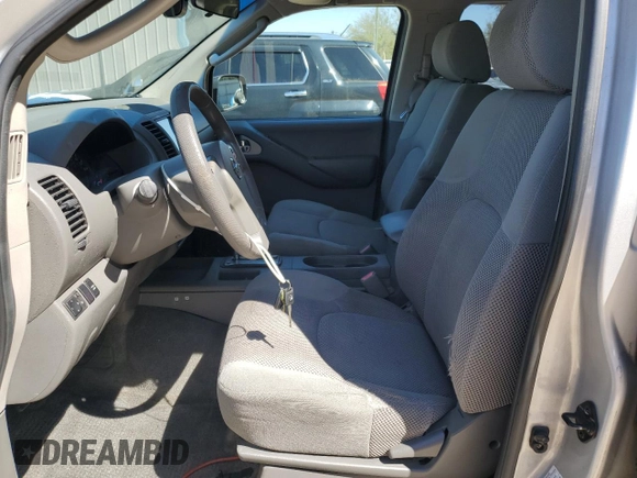 2005 Nissan Frontier LE with VIN 1N6AD07UX5C420692, listed as a Copart auction lot 49714825 with 239,822 mi miles and Salvage title. Bid and sale history available at DreamBid. Image 7.