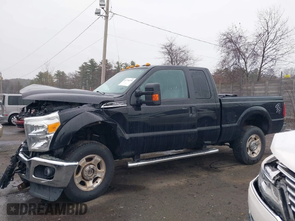 2016 Ford Super Duty F-250 SRW XLT with VIN 1FT7X2B69GEA07677, listed as a IAAI auction lot 41776279 with 72,148 mi miles. Bid and sale history available at carsss.com. Image 14.