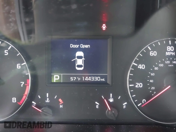 2015 Kia Cadenza Premium with VIN KNALN4D74F5188219, listed as a IAAI auction lot 41530800 with 144,330 mi miles. Bid and sale history available at carsss.com. Image 15.