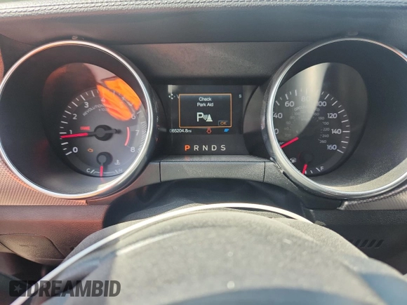 2019 Ford Mustang EcoBoost z VIN 1FA6P8TH0K5167704, wystawiony jako Copart lot #59506005 z przebiegiem 65 204 mil mil oraz Szkoda całkowita • Salvage title. Historia ofert i sprzedaży dostępna na DreamBid. Obrazek 9.