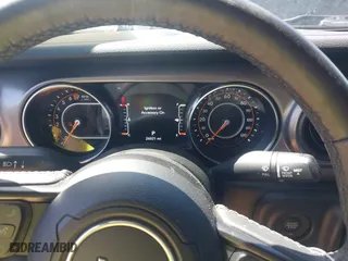 2023 Jeep Gladiator Freedom with VIN 1C6HJTAG1PL526229, listed as a IAAI auction lot 41972084 with 26,021 mi miles. Bid and sale history available at carsss.com. Image 7.