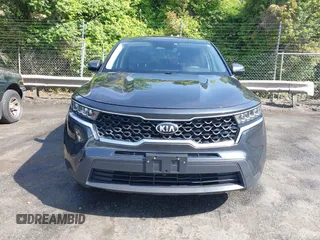 2021 Kia Sorento LX z VIN 5XYRG4LC5MG051378, wystawiony jako IAAI lot #42074038 z przebiegiem 101 678 mil mil oraz . Historia ofert i sprzedaży dostępna na DreamBid. Obrazek 12.