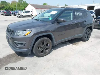 2018 Jeep Compass Latitude with VIN 3C4NJDBB1JT402381, listed as a IAAI auction lot 41844313 with 67,918 mi miles and . Bid and sale history available at DreamBid. Image 17.