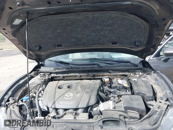 2017 Mazda Mazda6 Touring with VIN JM1GL1V52H1100784, listed as a IAAI auction lot 41818188 with 17,807 mi miles. Bid and sale history available at carsss.com. Image 10.
