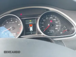2014 Audi Q7 3.0T Premium Plus with VIN WA1LGAFE0ED015237, listed as a IAAI auction lot 41671129 with 114,410 mi miles. Bid and sale history available at carsss.com. Image 7.