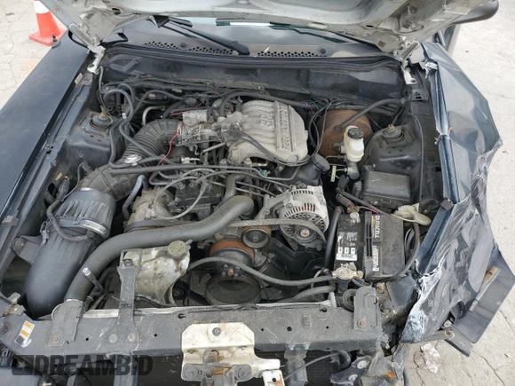 1997 Ford Mustang z VIN 1FALP4049VF169429, wystawiony jako Copart lot #59153175 z przebiegiem 134 454 mil mil oraz Szkoda całkowita • Salvage title. Historia ofert i sprzedaży dostępna na DreamBid. Obrazek 11.