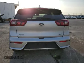 2018 Kia Niro LX with VIN KNDCB3LC8J5207495, listed as a Copart auction lot 43771735 with 81,304 mi miles and Salvage Title. Bid and sale history available at carsss.com. Image 6.