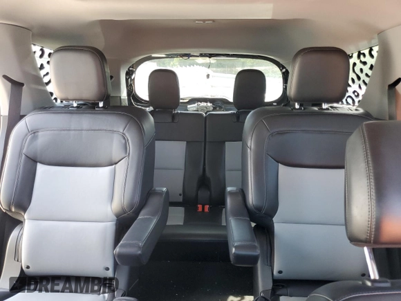 2022 Ford Explorer XLT with VIN 1FMSK7DH3NGB60332, listed as a Copart auction lot 57460815 with 40,812 mi miles and Salvage title. Bid and sale history available at DreamBid. Image 10.