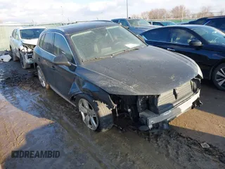 2019 Audi Q5 Premium Plus with VIN WA1BNAFY9K2047851, listed as a IAAI auction lot 41643955 with 79,496 mi miles. Bid and sale history available at carsss.com. Image 1.
