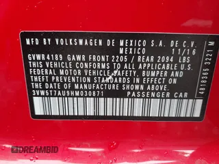 2017 Volkswagen GTI S z VIN 3VW5T7AU9HM030871, wystawiony jako IAAI lot #41825773 z przebiegiem 81 672 mil mil oraz . Historia ofert i sprzedaży dostępna na DreamBid. Obrazek 9.