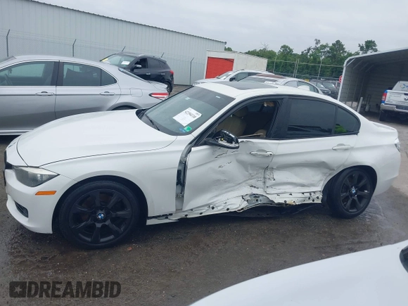 2014 BMW 3 Series 320i xDrive with VIN WBA3C3G58ENS70267, listed as a IAAI auction lot 42354110 with Not provided miles and . Bid and sale history available at DreamBid. Image 14.