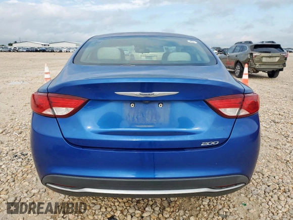 2015 Chrysler 200 Limited z VIN 1C3CCCAB1FN709073, wystawiony jako Copart lot #57552465 z przebiegiem 202 466 mil mil oraz Szkoda całkowita • Salvage title. Historia ofert i sprzedaży dostępna na DreamBid. Obrazek 6.