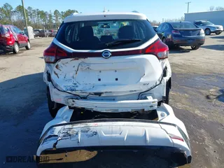 2021 Nissan Kicks SV with VIN 3N1CP5CV5ML489794, listed as a IAAI auction lot 41706542 with 61,006 mi miles. Bid and sale history available at carsss.com. Image 16.