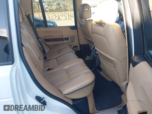 2012 Land Rover Range Rover HSE Lux z VIN SALMF1D43CA382244, wystawiony jako IAAI lot #41256574 z przebiegiem 158 076 mil mil oraz . Historia ofert i sprzedaży dostępna na DreamBid. Obrazek 8.