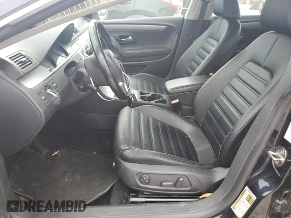 2011 Volkswagen CC Sport with VIN WVWMN7AN9BE701745, listed as a Copart auction lot 70438114 with 137,888 mi miles and Salvage Title. Bid and sale history available at carsss.com. Image 7.