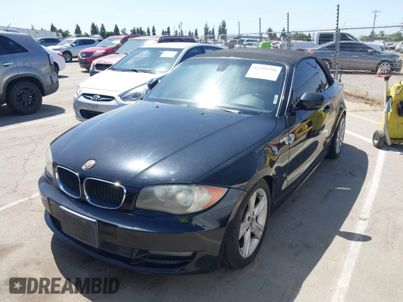 2010 BMW 1 Series 128i с VIN WBAUN1C52AVH81995, выставлен на аукционе IAAI как лот 42359298 с пробегом 137 443 миль миль и . История ставок и продаж доступна на DreamBid. Изображение 2.
