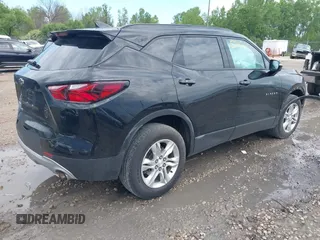 2020 Chevrolet Blazer LT с VIN 3GNKBHRS2LS623727, выставлен на аукционе IAAI как лот 42552476 с пробегом 32 305 миль миль и . История ставок и продаж доступна на DreamBid. Изображение 4.