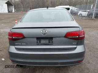 2016 Volkswagen Jetta Sedan 1.8T SEL with VIN 3VWL17AJ4GM251702, listed as a IAAI auction lot 41924085 with 93,605 mi miles. Bid and sale history available at carsss.com. Image 16.