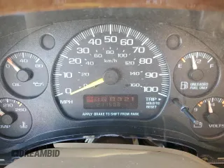 2000 Chevrolet Astro Cargo YF7 z VIN 1GBDM19W1YB211571, wystawiony jako Copart lot #52156885 z przebiegiem 211 508 mil mil oraz Nie do naprawy • Non repairable. Historia ofert i sprzedaży dostępna na DreamBid. Obrazek 9.
