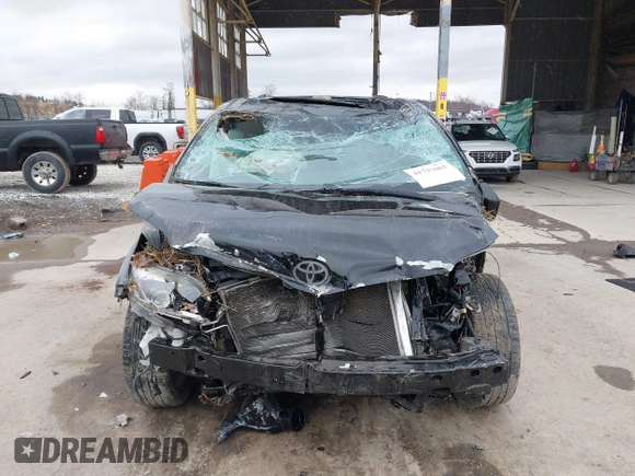 2017 Toyota Sienna XLE with VIN 5TDDZ3DC9HS147035, listed as a IAAI auction lot 41737602 with 82,008 mi miles and . Bid and sale history available at DreamBid. Image 13.