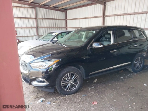 2018 Infiniti QX60 with VIN 5N1DL0MM6JC534248, listed as a IAAI auction lot 40120352 with 200,122 mi miles. Bid and sale history available at carsss.com. Image 2.